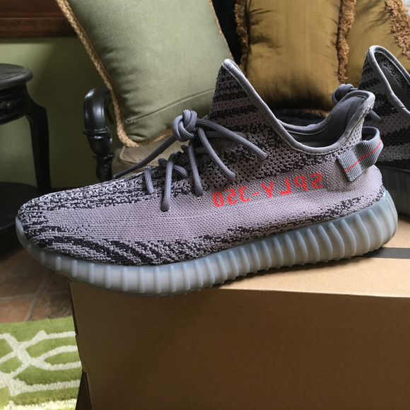 footaction yeezys